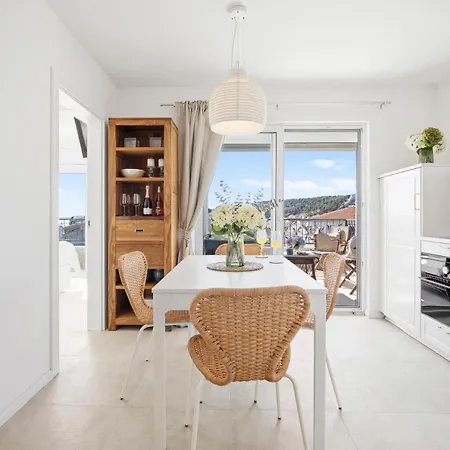 Stunning Seaview Retreat With Terrace Apartment Hvar Town